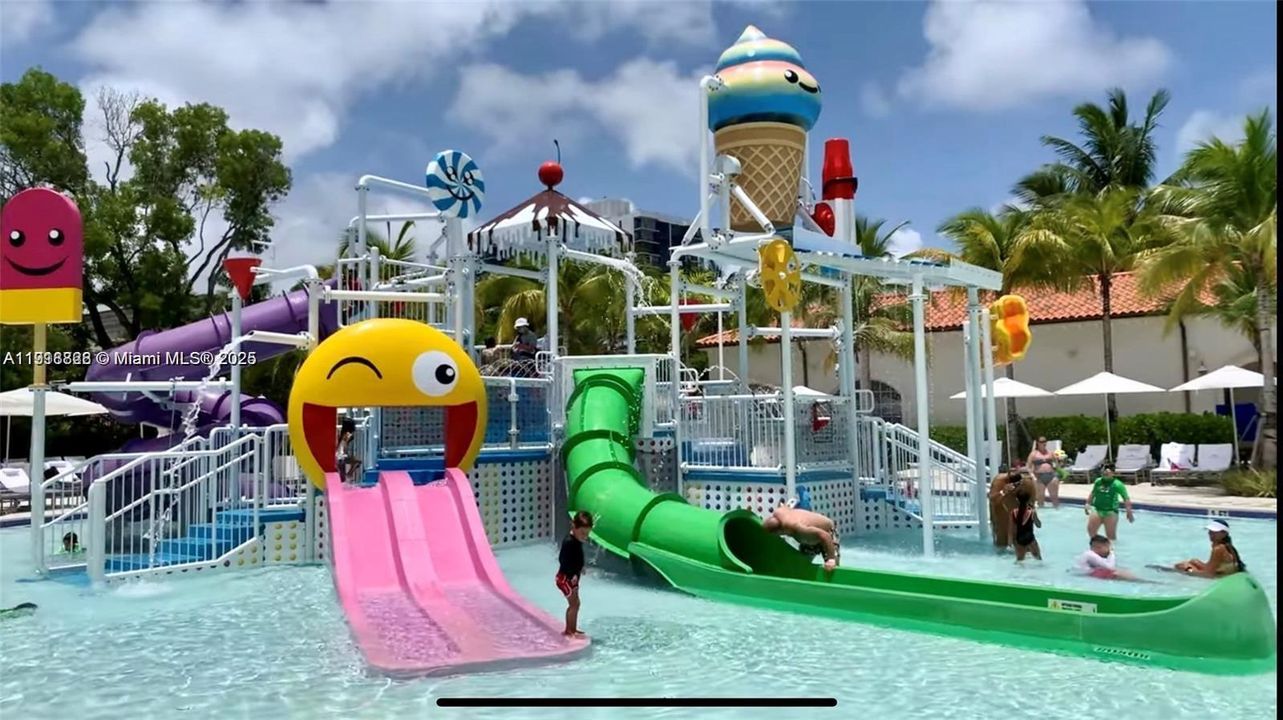 待售: $349,900 (3 贝兹, 2 浴室, 1330 平方英尺)