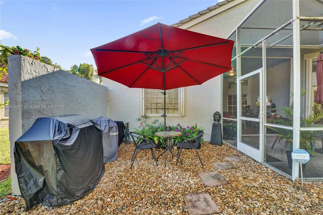 lots of space for your outdoor kitchen