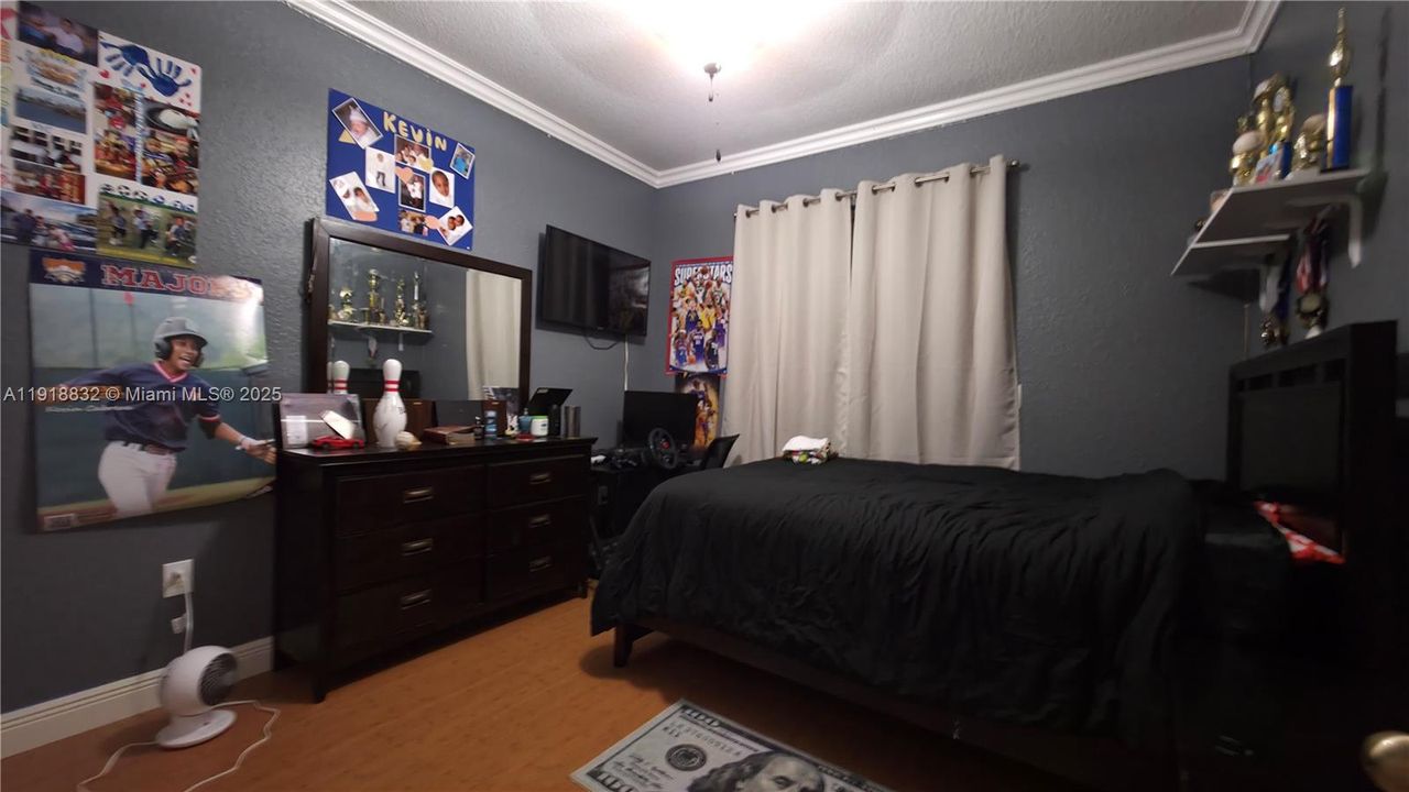 待售: $519,499 (3 贝兹, 2 浴室, 1733 平方英尺)