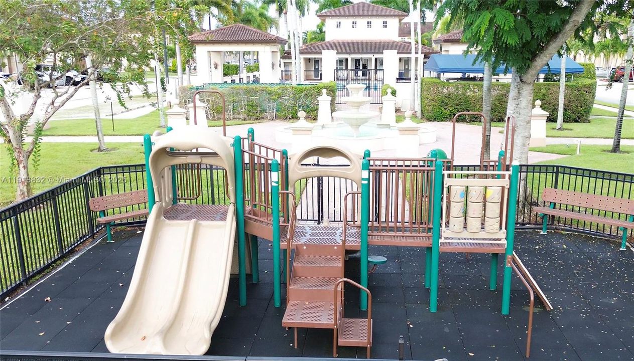 待售: $519,499 (3 贝兹, 2 浴室, 1733 平方英尺)