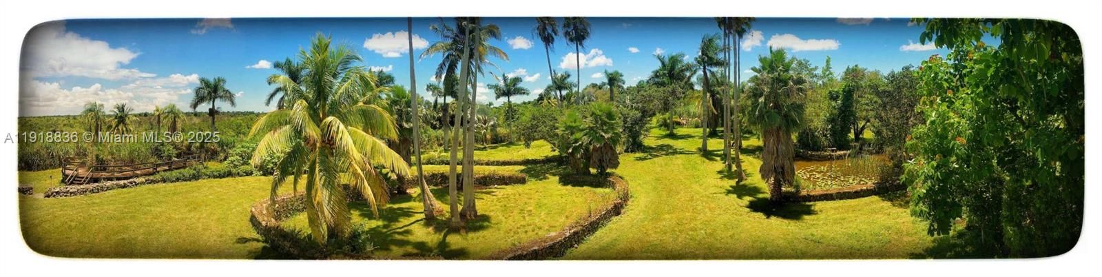 Vendido Recientemente: $695,000 (4 camas, 3 baños, 2651 Pies cuadrados)