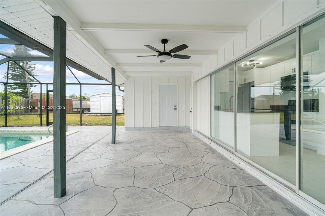 На продажу: $289,000 (2 спален, 2 ванн, 0 Квадратных фут)