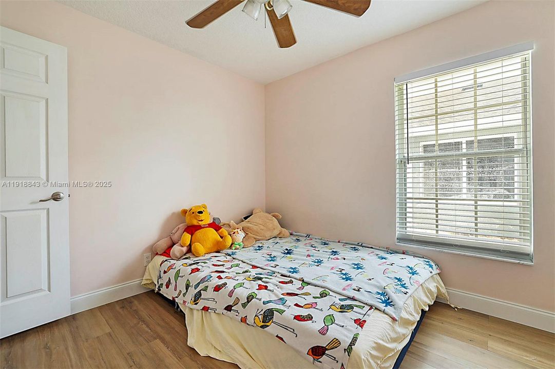 Active With Contract: $639,900 (4 beds, 2 baths, 1861 Square Feet)