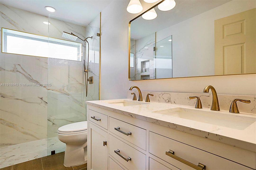 Active With Contract: $639,900 (4 beds, 2 baths, 1861 Square Feet)