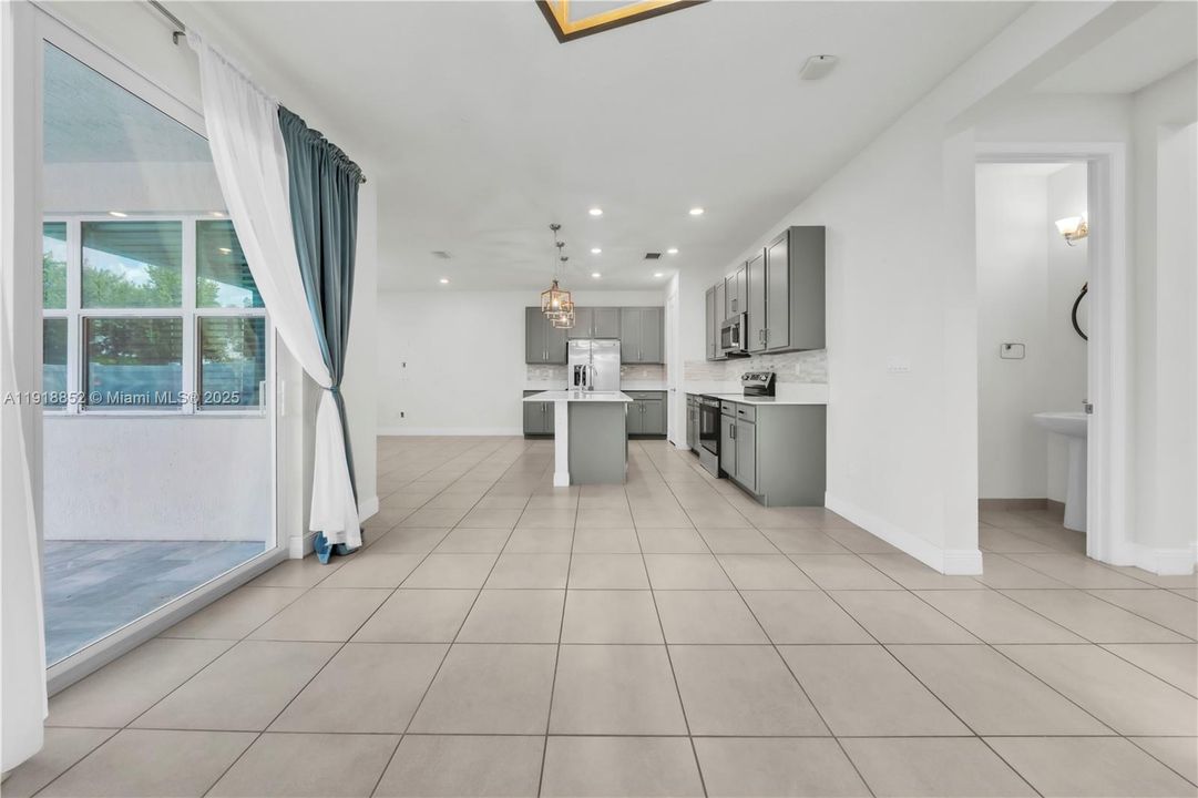 For Sale: $749,000 (4 beds, 2 baths, 2130 Square Feet)