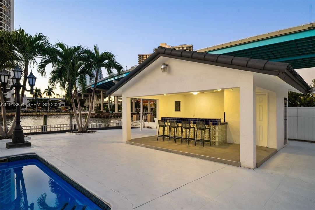 For Sale: $4,950,000 (4 beds, 3 baths, 3470 Square Feet)