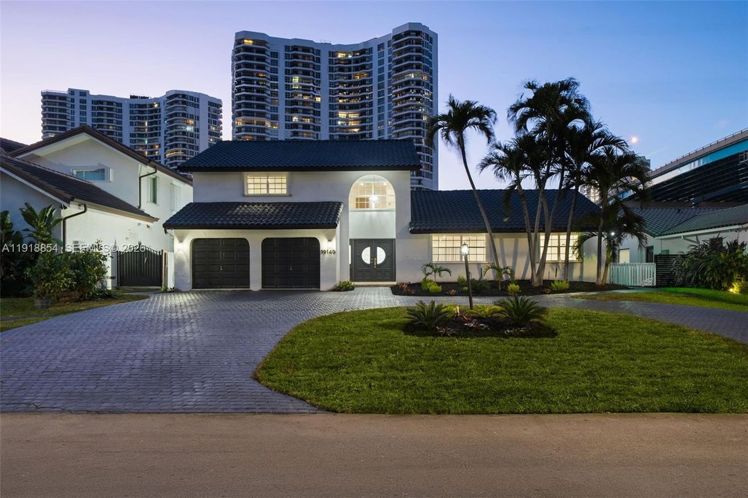 For Sale: $4,950,000 (4 beds, 3 baths, 3470 Square Feet)