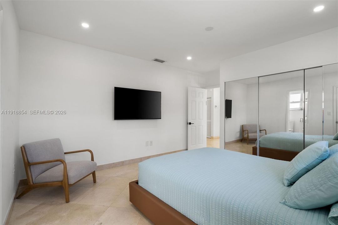 For Sale: $4,950,000 (4 beds, 3 baths, 3470 Square Feet)