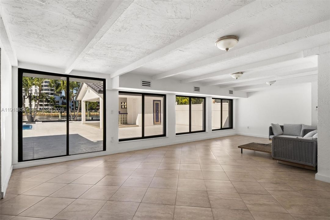 For Sale: $4,950,000 (4 beds, 3 baths, 3470 Square Feet)