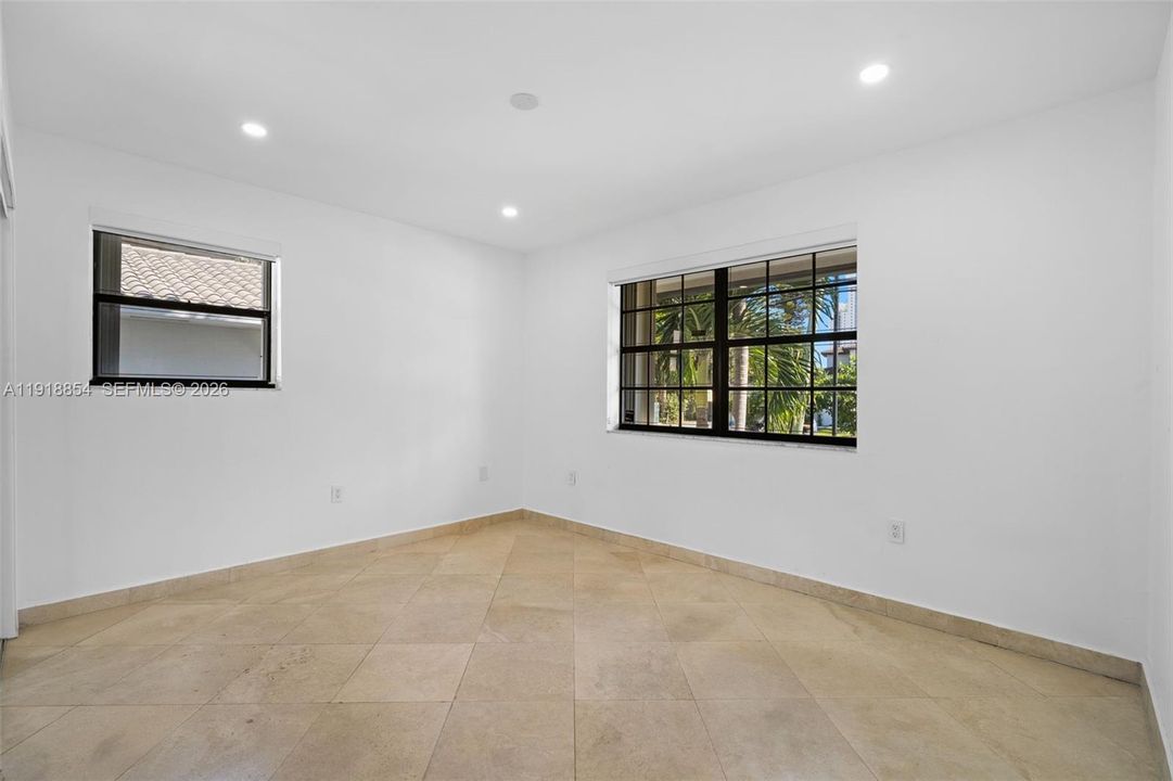 For Sale: $4,950,000 (4 beds, 3 baths, 3470 Square Feet)