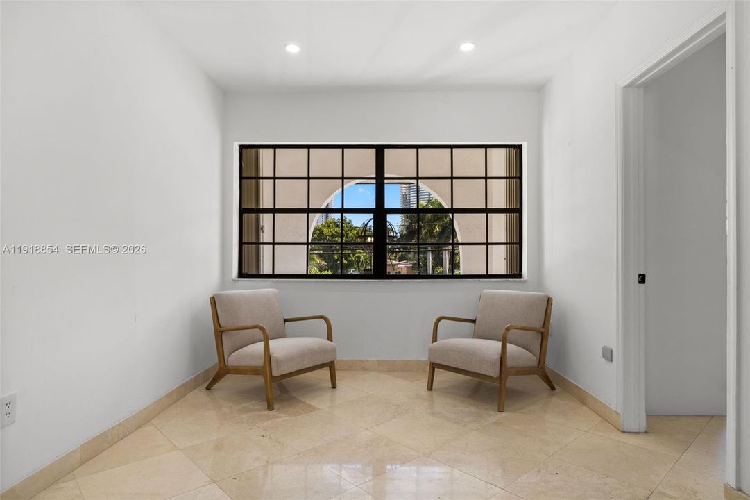 For Sale: $4,950,000 (4 beds, 3 baths, 3470 Square Feet)