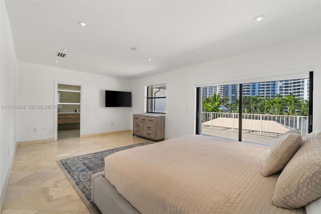 For Sale: $4,950,000 (4 beds, 3 baths, 3470 Square Feet)