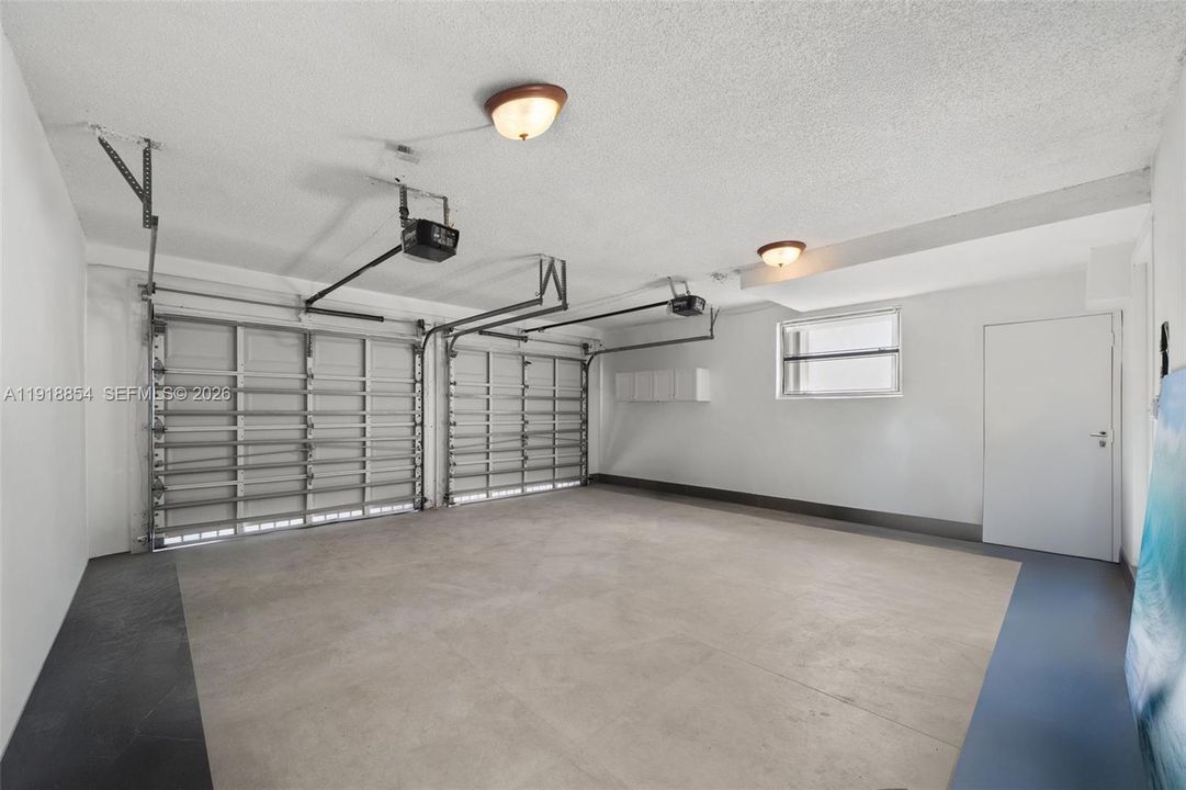 For Sale: $4,950,000 (4 beds, 3 baths, 3470 Square Feet)