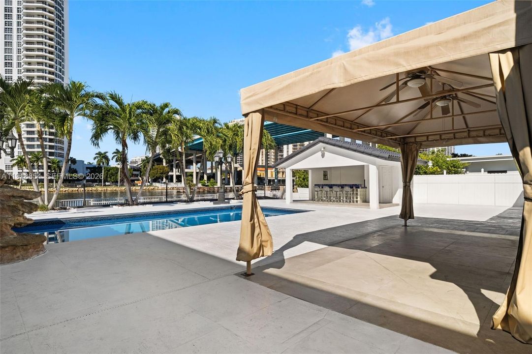 For Sale: $4,950,000 (4 beds, 3 baths, 3470 Square Feet)