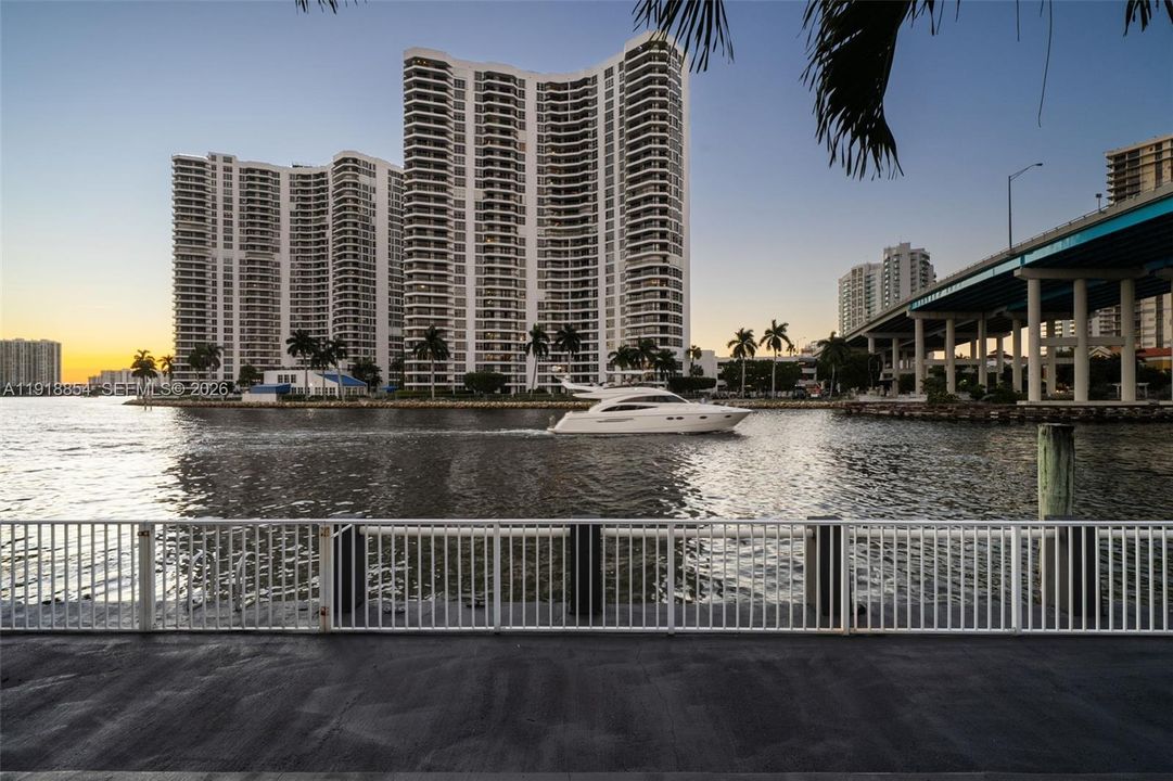 For Sale: $4,950,000 (4 beds, 3 baths, 3470 Square Feet)