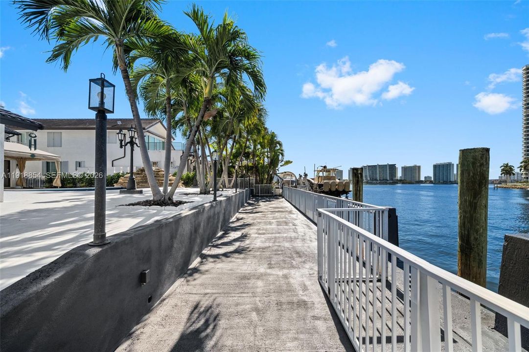 For Sale: $4,950,000 (4 beds, 3 baths, 3470 Square Feet)