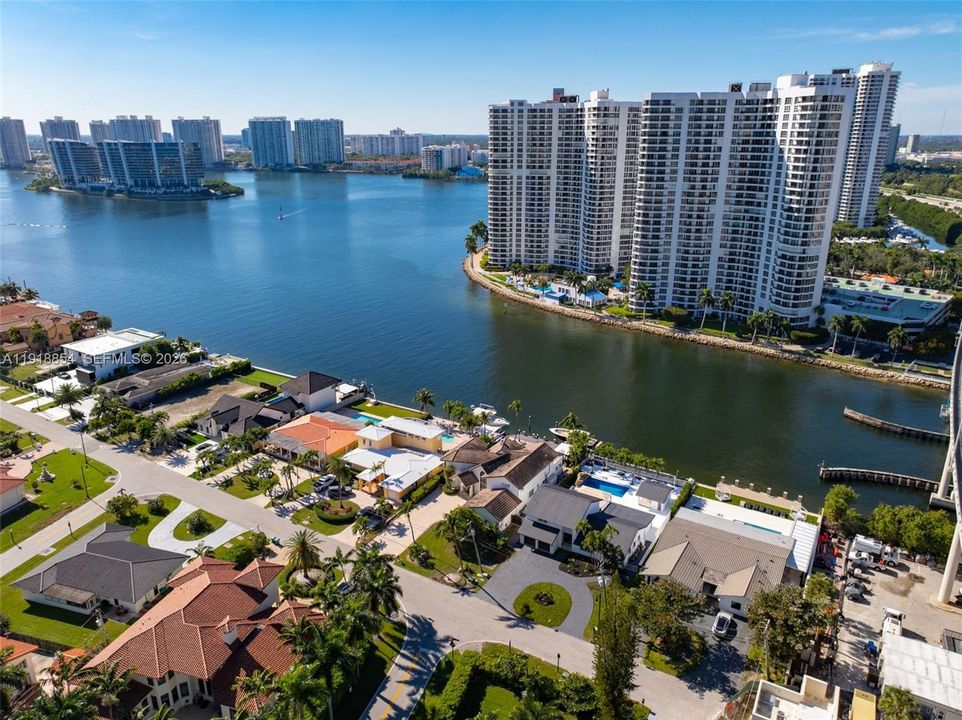 For Sale: $4,950,000 (4 beds, 3 baths, 3470 Square Feet)