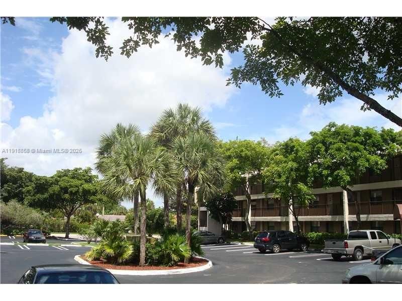 En Venta: $255,000 (3 camas, 2 baños, 1100 Pies cuadrados)