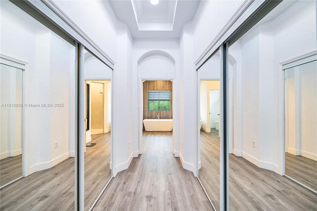 En Venta: $1,900,000 (4 camas, 4 baños, 0 Pies cuadrados)