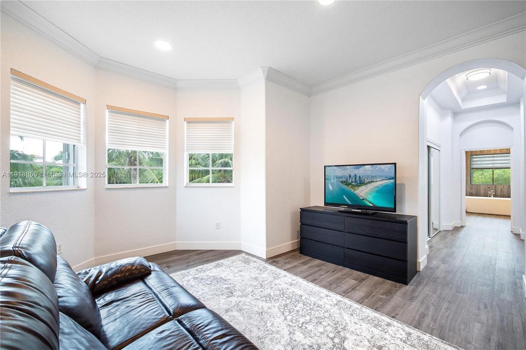 OTHER PRIMAY SITTING