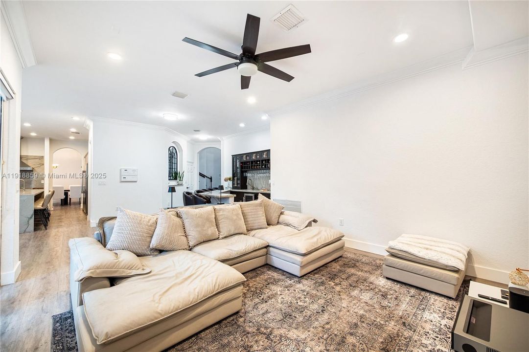 OTHER FAMILY SITTING