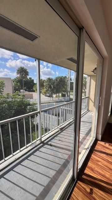 出租: $2,600 (3 贝兹, 2 浴室, 1520 平方英尺)