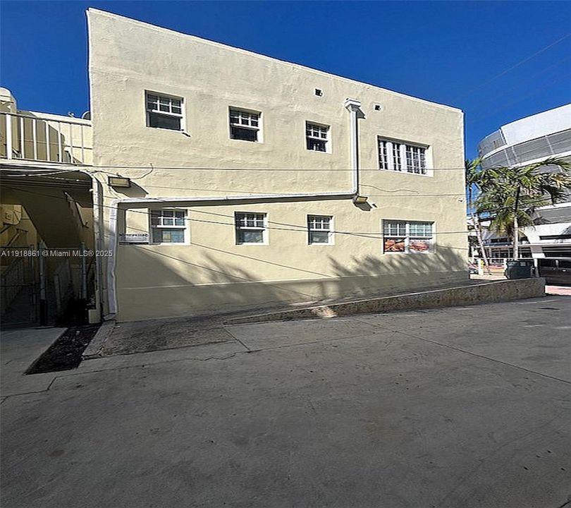 待售: $6,650,000 (0 贝兹, 0 浴室, 0 平方英尺)