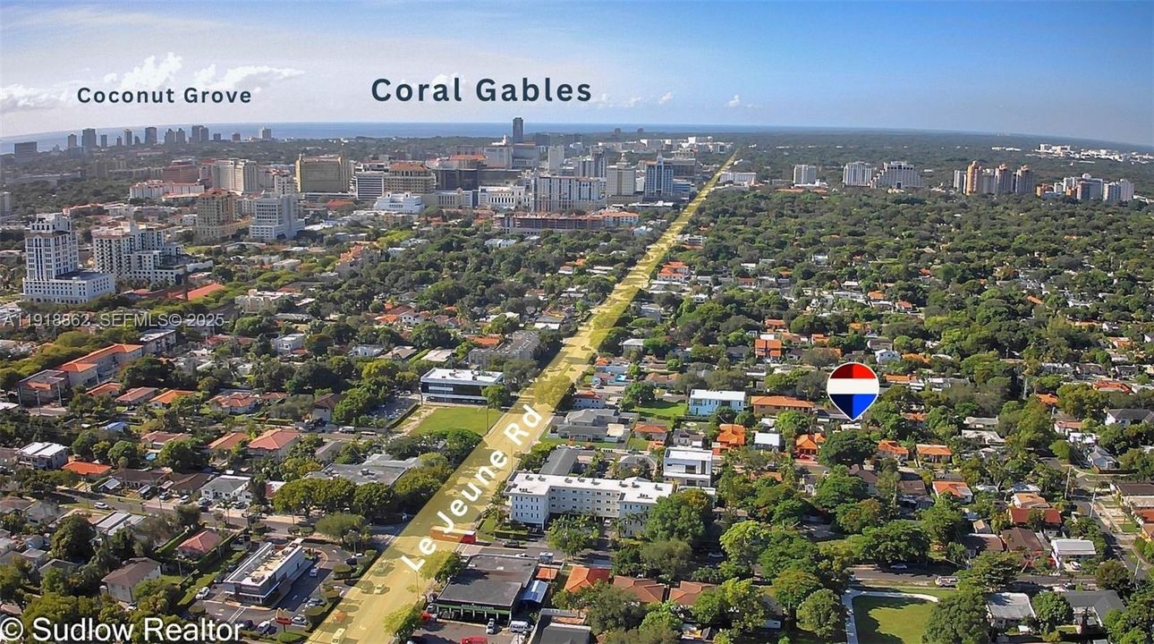 For Sale: $900,000 (3 beds, 3 baths, 1320 Square Feet)