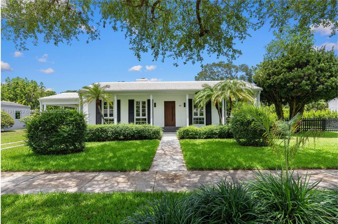 For Sale: $2,800,000 (4 beds, 3 baths, 2832 Square Feet)