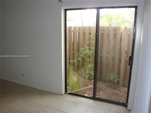 For Rent: $1,790 (2 beds, 2 baths, 864 Square Feet)