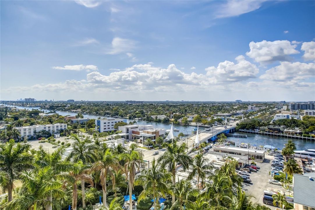 For Rent: $6,000 (2 beds, 2 baths, 1442 Square Feet)