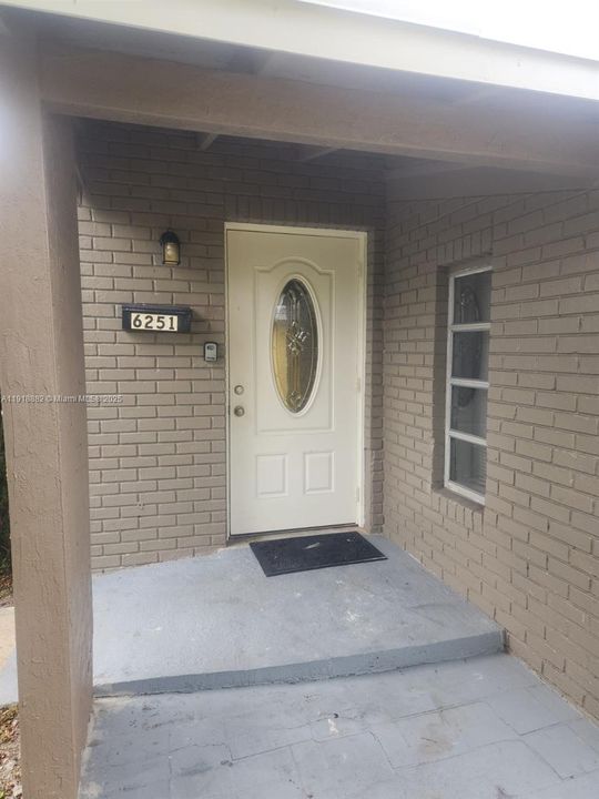 En Venta: $450,000 (3 camas, 2 baños, 1312 Pies cuadrados)