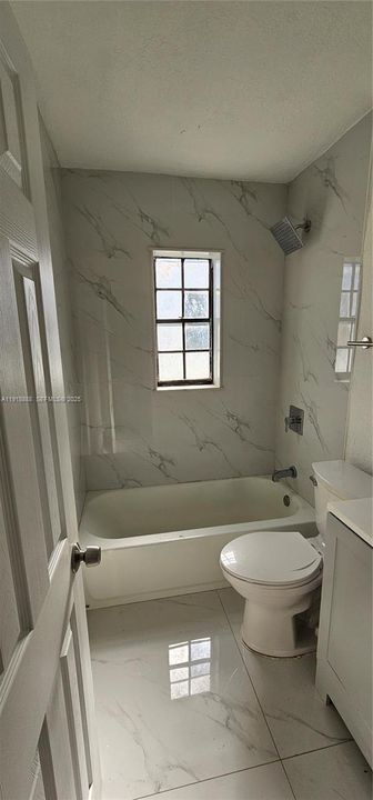 出租: $2,350 (4 贝兹, 2 浴室, 1676 平方英尺)