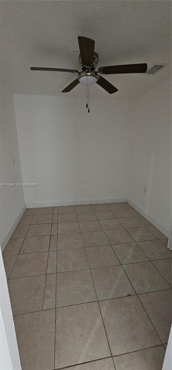 出租: $2,350 (4 贝兹, 2 浴室, 1676 平方英尺)