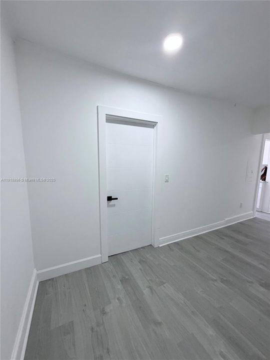 В аренду: $1,450 (1 спален, 1 ванн, 0 Квадратных фут)