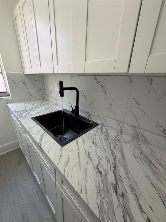 В аренду: $1,450 (1 спален, 1 ванн, 0 Квадратных фут)