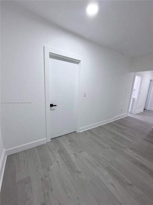 В аренду: $1,450 (1 спален, 1 ванн, 0 Квадратных фут)