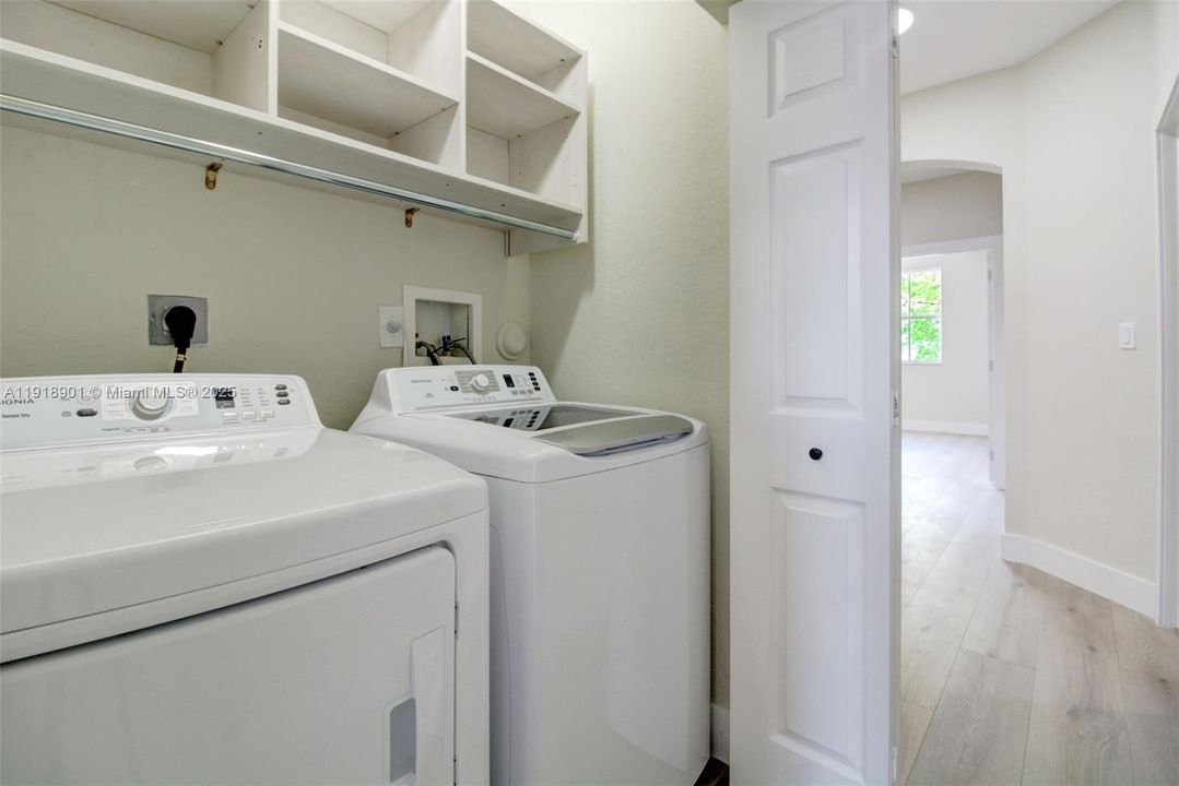 For Rent: $3,750 (3 beds, 2 baths, 1683 Square Feet)