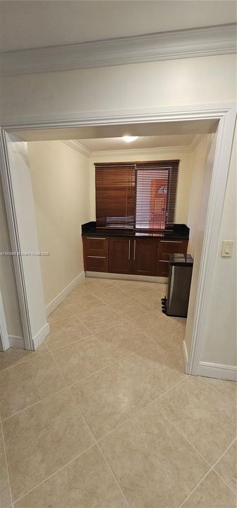 Под контрактом: $3,100 (3 спален, 2 ванн, 1740 Квадратных фут)