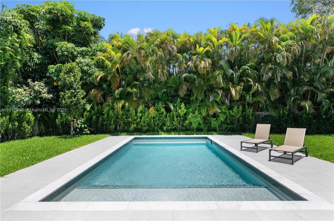 For Rent: $15,000 (4 beds, 3 baths, 2832 Square Feet)