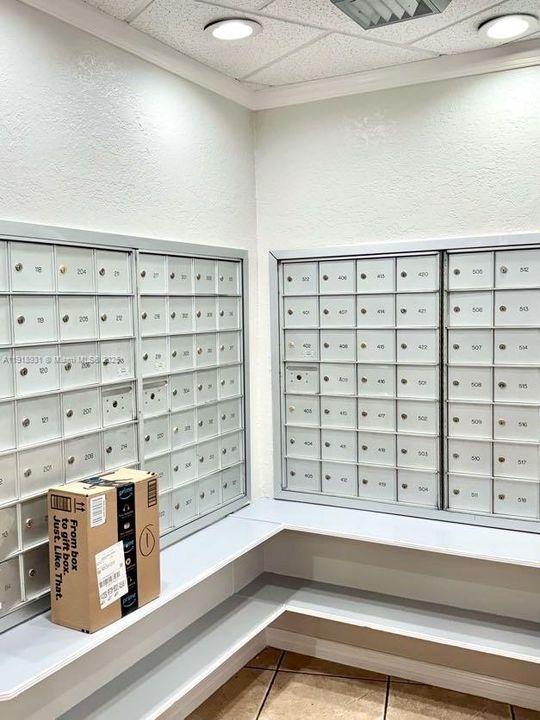 待售: $145,000 (2 贝兹, 2 浴室, 1120 平方英尺)