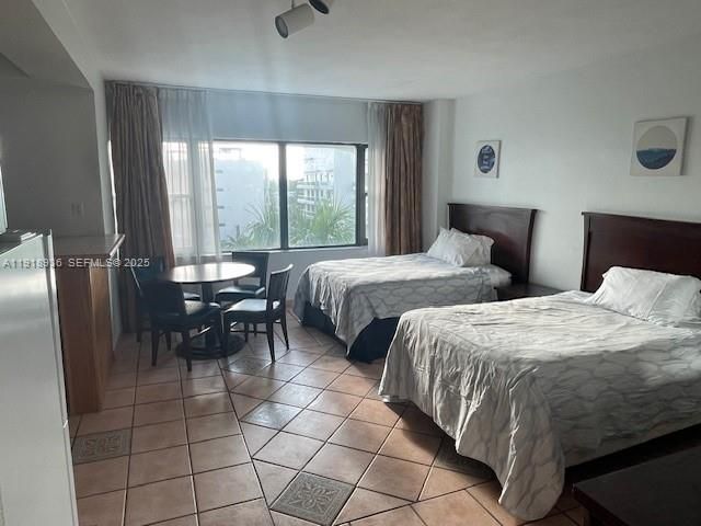 For Sale: $375,000 (0 beds, 0 baths, 430 Square Feet)