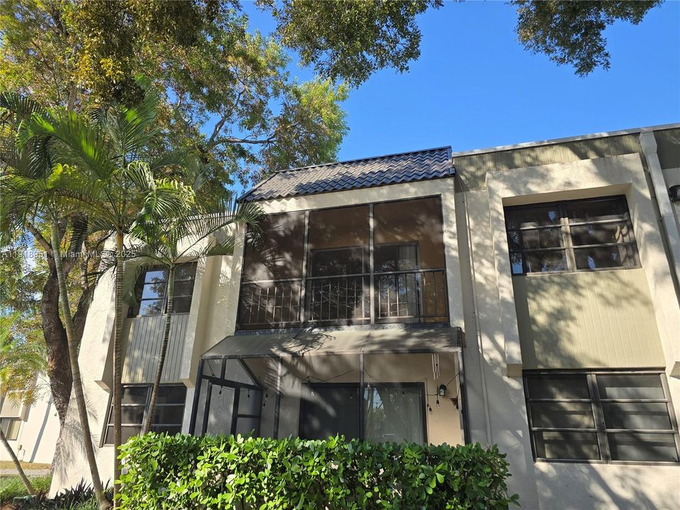 出租: $2,700 (3 贝兹, 2 浴室, 1269 平方英尺)