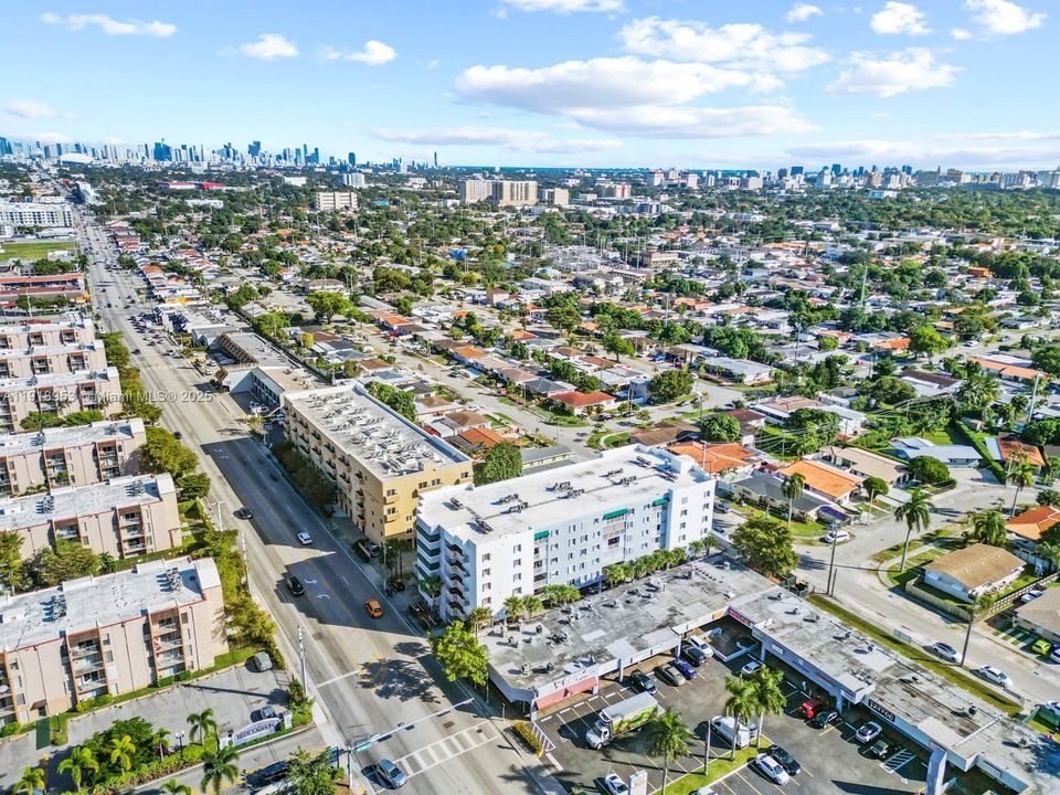 For Sale: $375,000 (3 beds, 2 baths, 1020 Square Feet)