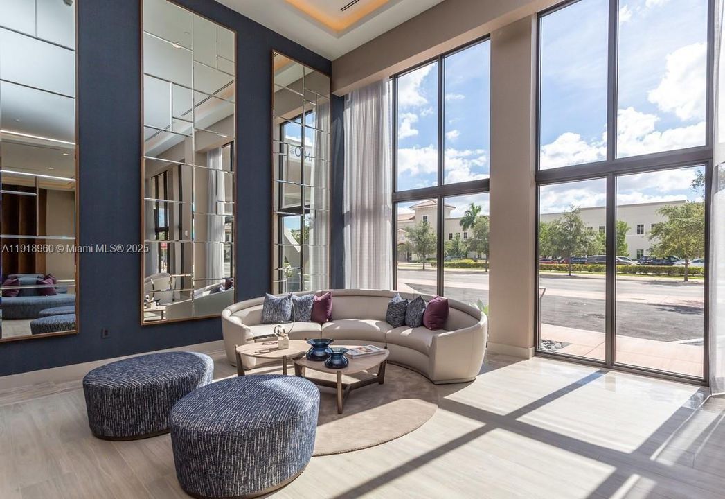 В аренду: $3,013 (1 спален, 1 ванн, 352663 Квадратных фут)