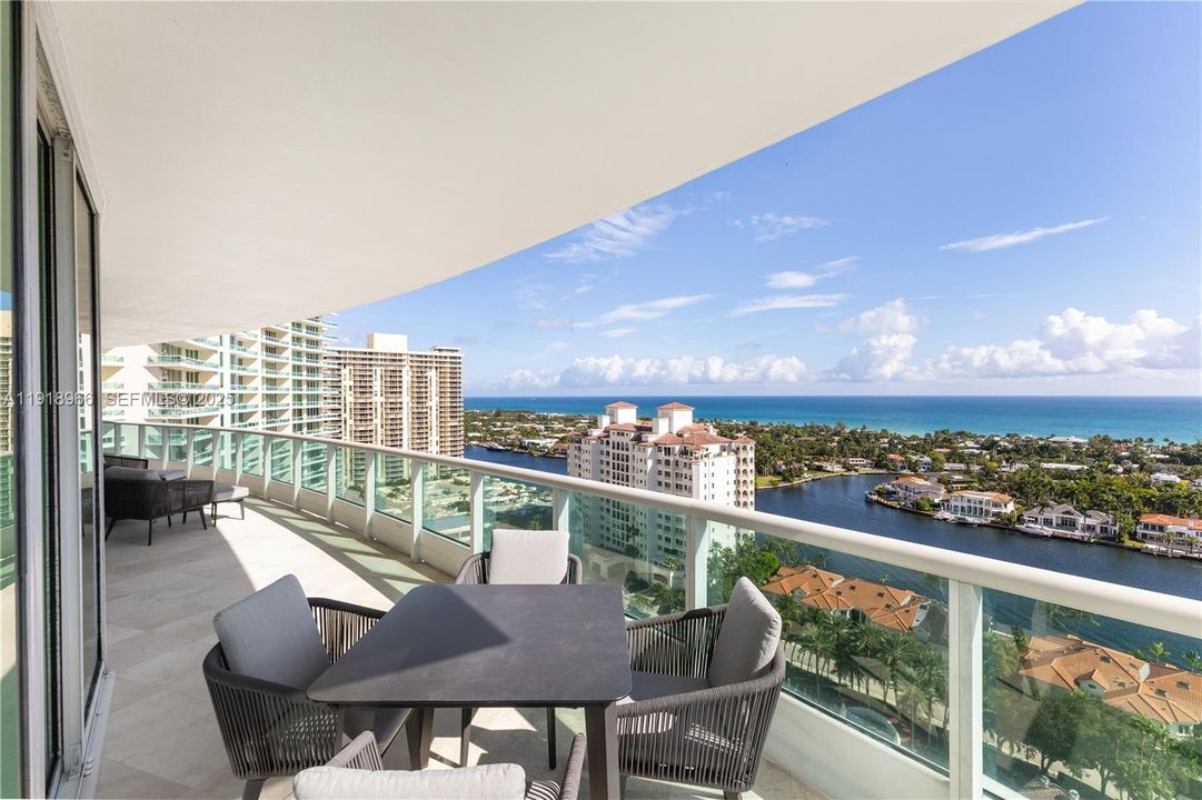 В аренду: $20,000 (3 спален, 2 ванн, 2390 Квадратных фут)