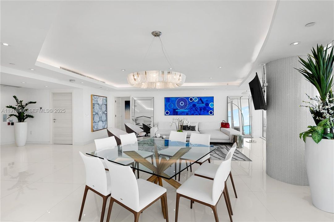 В аренду: $20,000 (3 спален, 2 ванн, 2390 Квадратных фут)