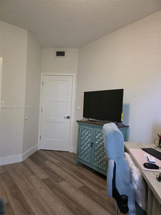 En Renta: $2,600 (2 camas, 2 baños, 894 Pies cuadrados)