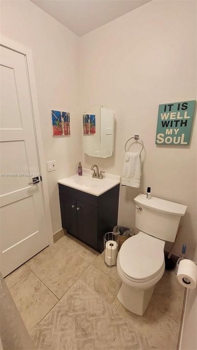 En Renta: $2,600 (2 camas, 2 baños, 894 Pies cuadrados)