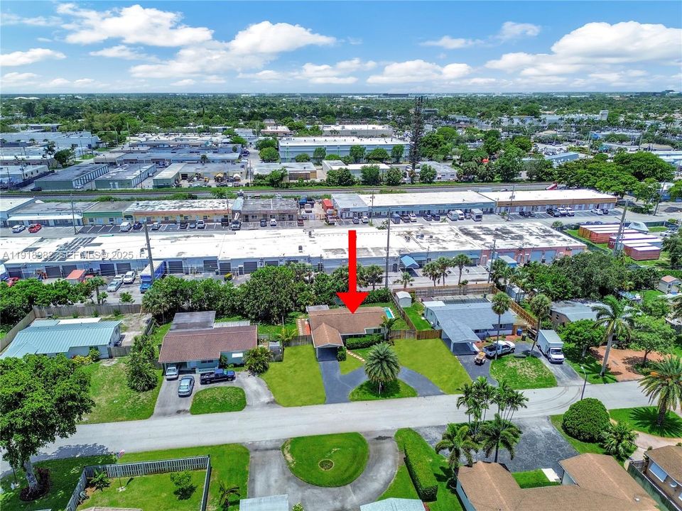 待售: $715,000 (3 贝兹, 2 浴室, 1152 平方英尺)